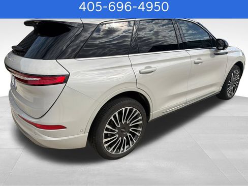 Used 2021 Lincoln Corsair Reserve w/ Equipment Group 201A AWD/4WD image 6