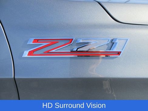 Certified 2024 Chevrolet Suburban Z71 w/ Luxury Package AWD/4WD image 10