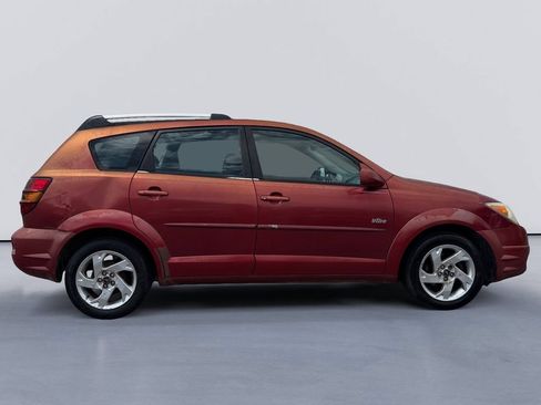 Used 2005 Pontiac Vibe w/ Power Group Value Package FWD image 2