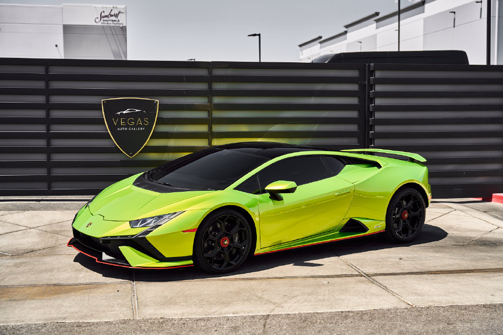 Used 2023 Lamborghini Huracan Tecnica RWD image 5