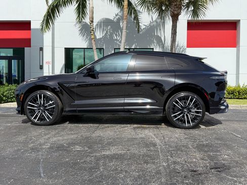 Used 2023 Aston Martin DBX 707 AWD/4WD image 11