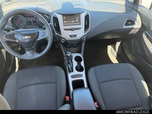 Used 2016 Chevrolet Cruze LS image 27