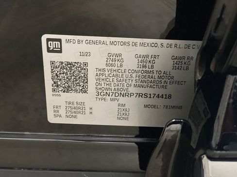 Used 2024 Chevrolet Equinox EV RS image 30