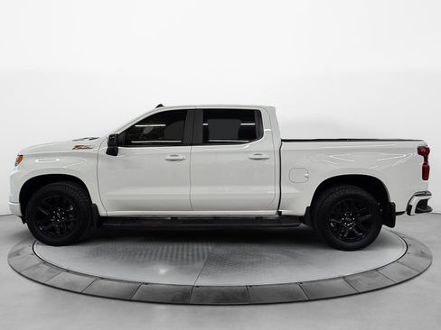 Used 2024 Chevrolet Silverado 1500 RST AWD/4WD image 3