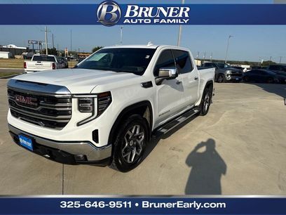 Used 2022 GMC Sierra 1500 SLT w/ SLT Convenience Package