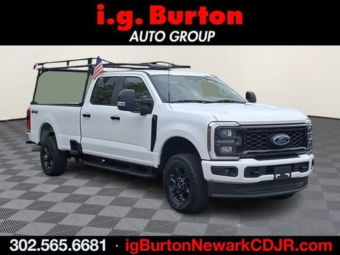 Used 2024 Ford F350 4x4 Crew Cab Super Duty image 1