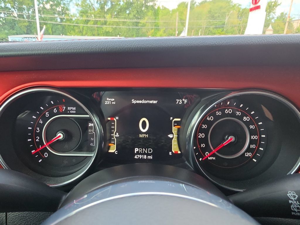 Used 2021 Jeep Wrangler Unlimited Rubicon AWD/4WD image 19