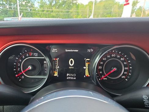 Used 2021 Jeep Wrangler Unlimited Rubicon AWD/4WD image 19