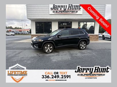 Used 2022 Jeep Cherokee Limited w/ Mopar Interior Package