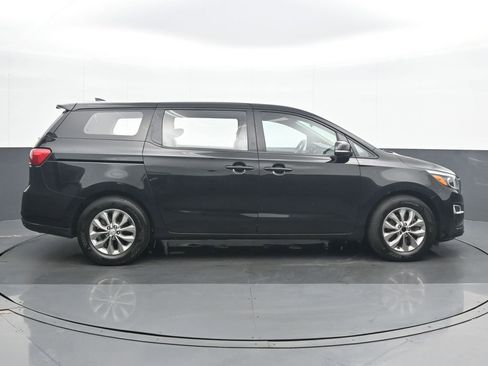 Used 2020 Kia Sedona L FWD image 7