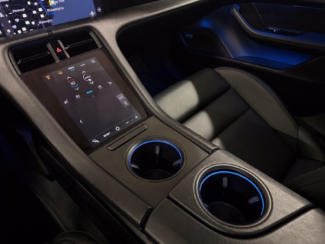Certified 2021 Porsche Taycan 4S AWD/4WD image 19