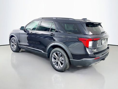 New 2026 Ford Explorer Active w/ Active Comfort Package image 11