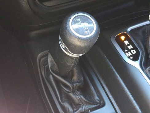 Used 2021 Jeep Wrangler Unlimited Sport AWD/4WD image 24