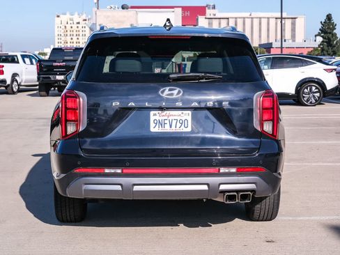 Used 2024 Hyundai Palisade SEL FWD image 5
