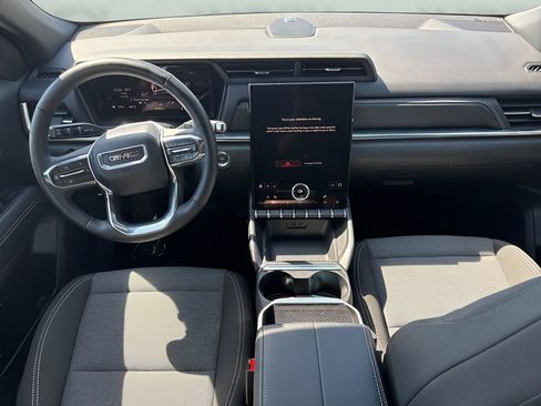 Used 2026 GMC Terrain Elevation w/ Technology Package II AWD/4WD image 12