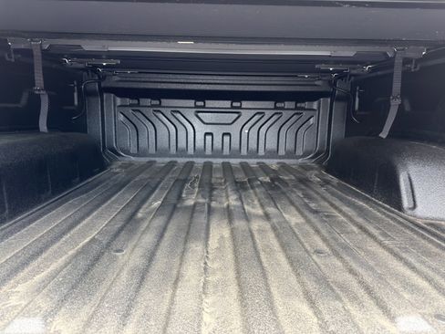 New 2026 Chevrolet Silverado EV LT AWD/4WD image 17