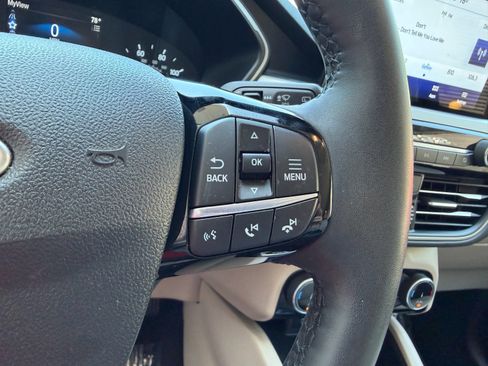 Used 2022 Ford Escape SE w/ Convenience Package FWD image 30