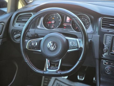 Used 2017 Volkswagen GTI Autobahn image 36