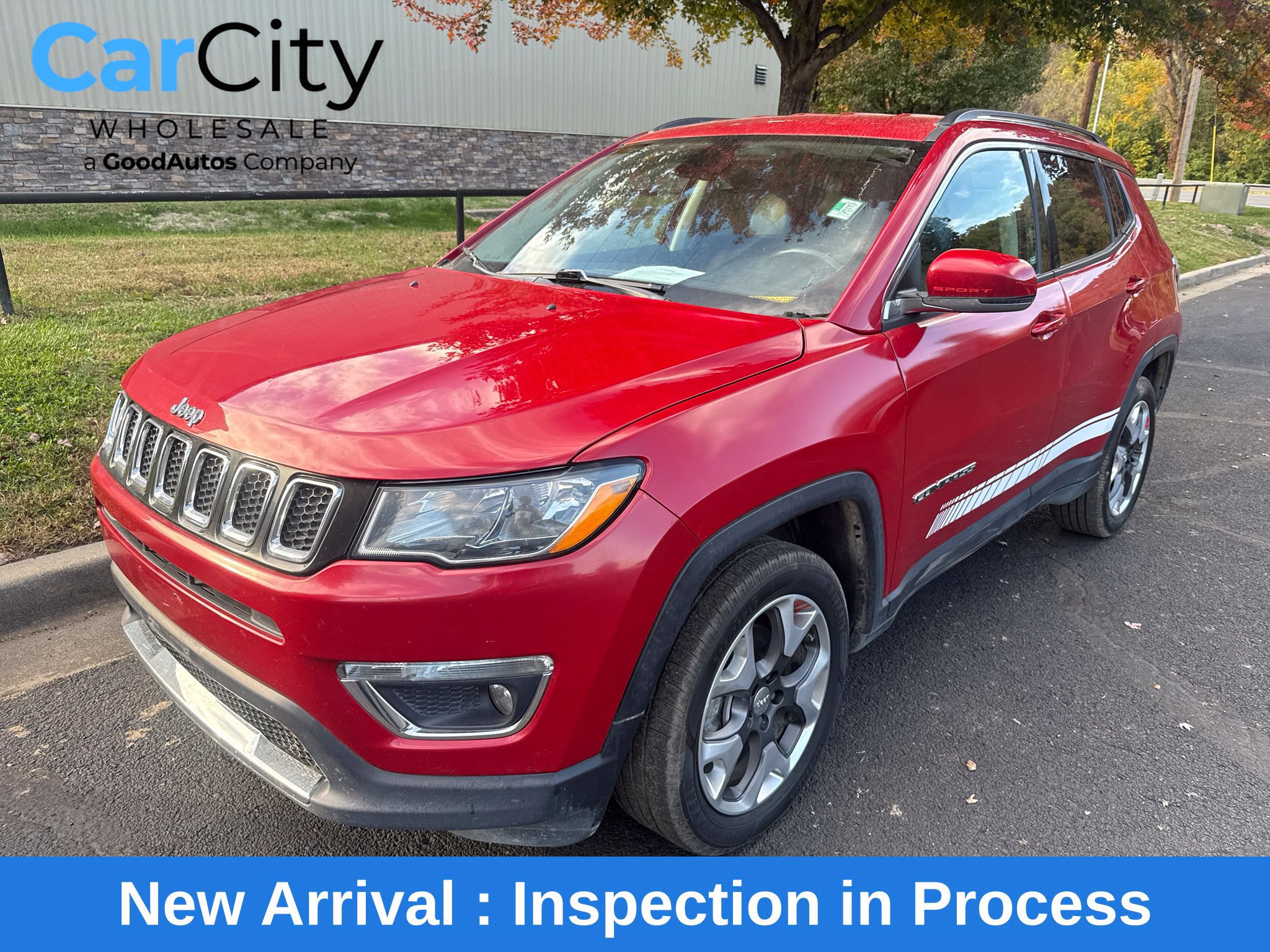 Used 2019 Jeep Compass Limited AWD/4WD image 1