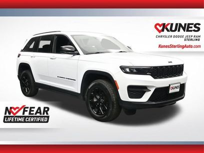 Used 2025 Jeep Grand Cherokee Altitude
