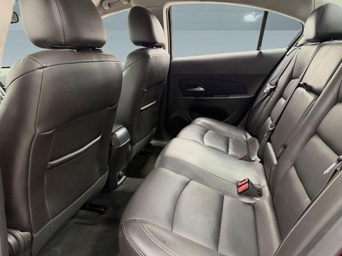 Used 2014 Chevrolet Cruze LT FWD image 25