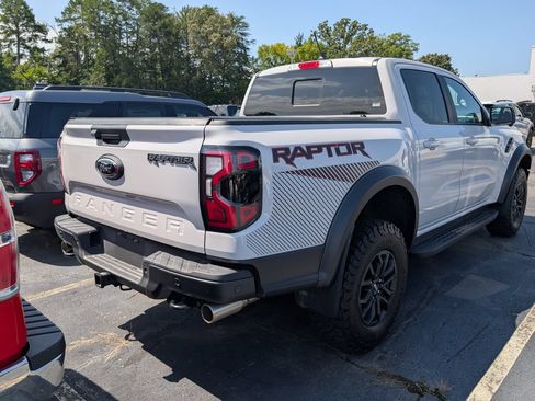 Used 2024 Ford Ranger Raptor AWD/4WD image 2