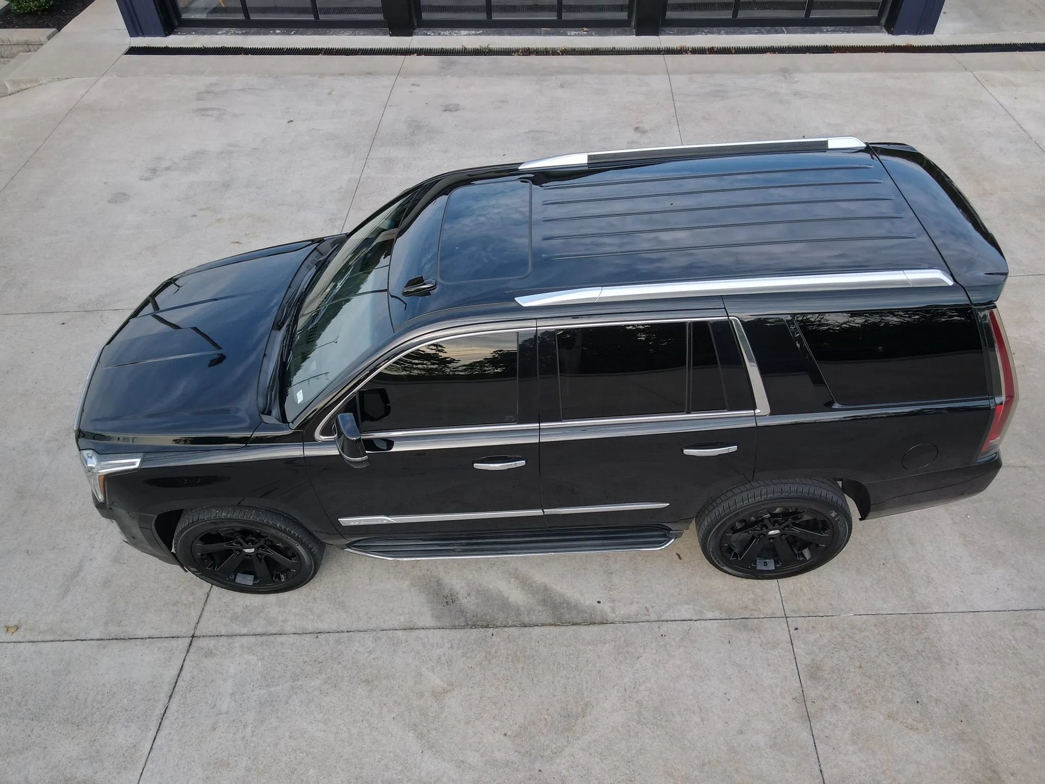 Used 2019 Cadillac Escalade Luxury AWD/4WD image 59