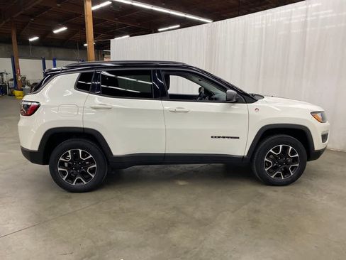 Used 2021 Jeep Compass Trailhawk AWD/4WD image 7
