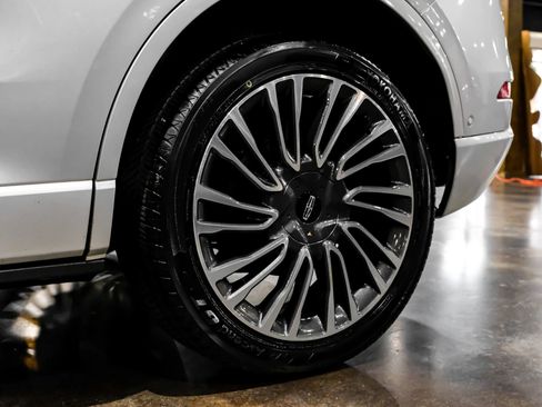 Used 2020 Lincoln Corsair Reserve w/ Equipment Group 201A image 57