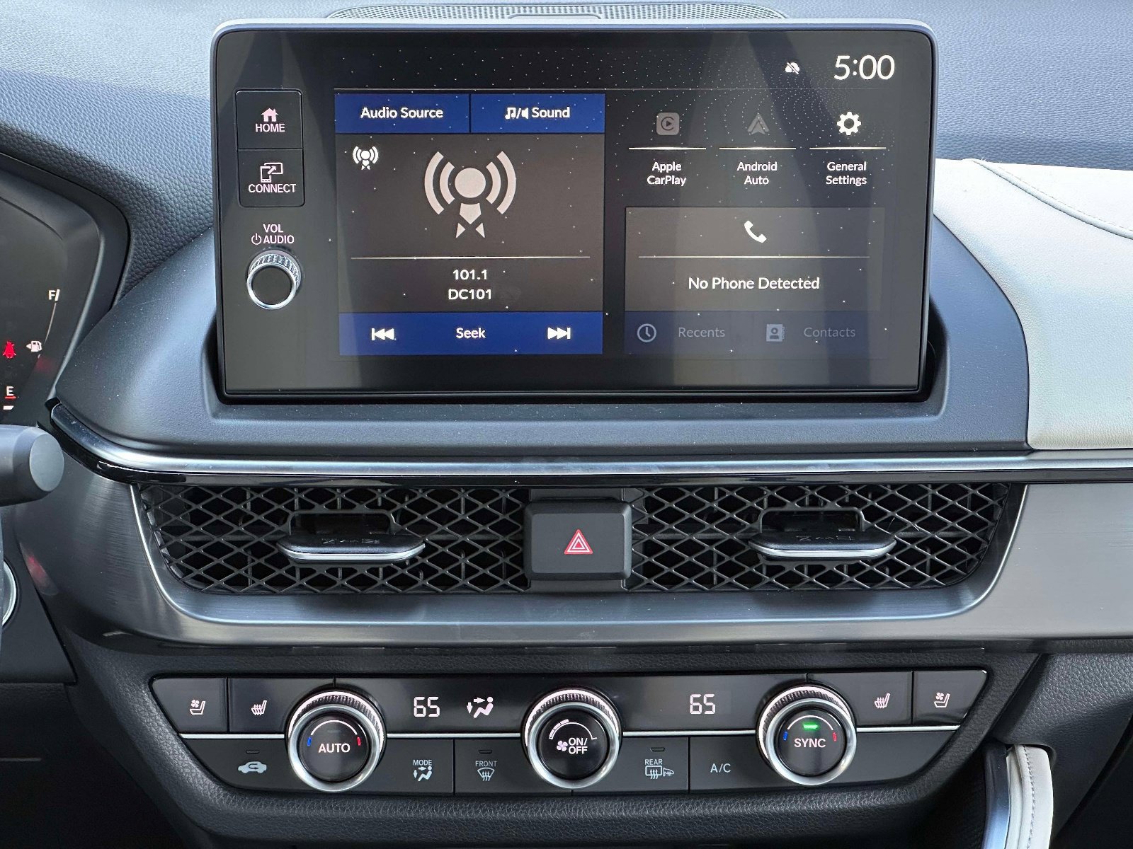 Used 2025 Acura ADX A-Spec AWD/4WD image 18