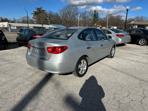 Used 2010 Hyundai Elantra SE image 5