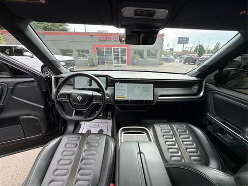 Used 2024 Rivian R1S Adventure AWD/4WD image 27