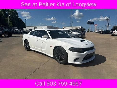 Used 2022 Dodge Charger Scat Pack w/ Harman/Kardon Audio Group RWD image 7