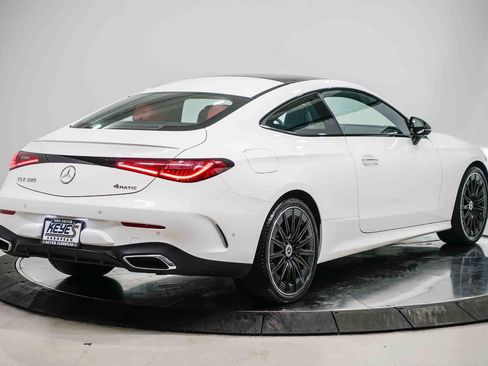Used 2026 Mercedes-Benz CLE 300 4MATIC Coupe image 4