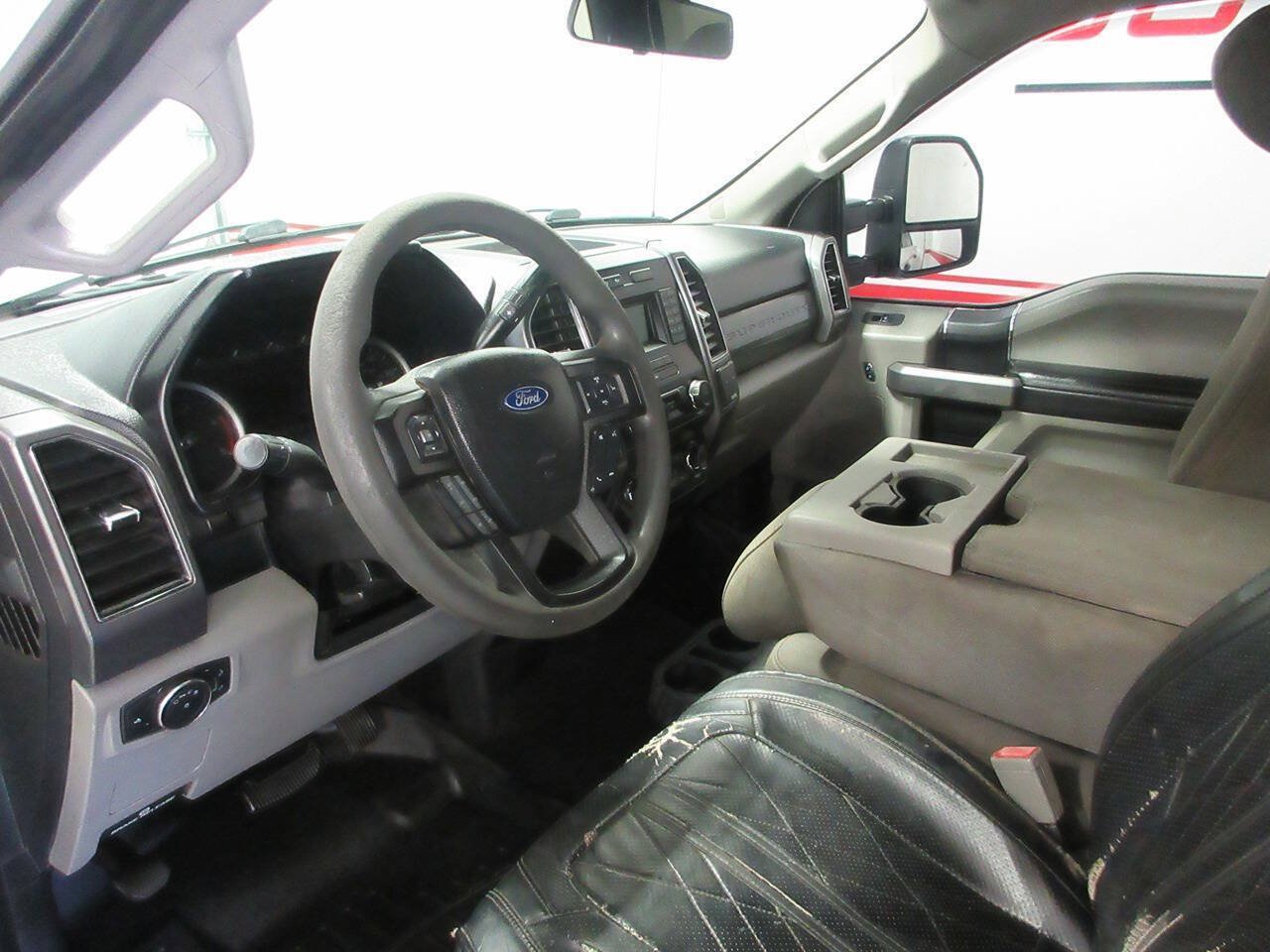 Used 2019 Ford F350 XLT AWD/4WD image 18