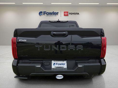 New 2026 Toyota Tundra SR5 w/ SR5 Premium Package AWD/4WD image 5