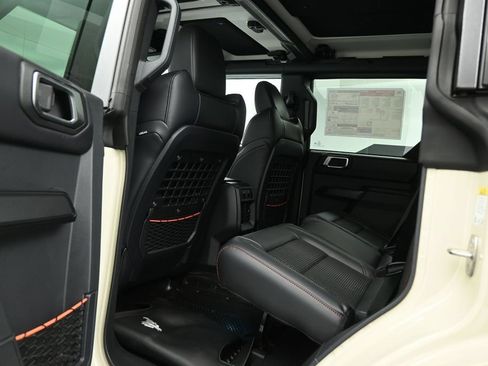 New 2026 Ford Bronco Raptor AWD/4WD image 18