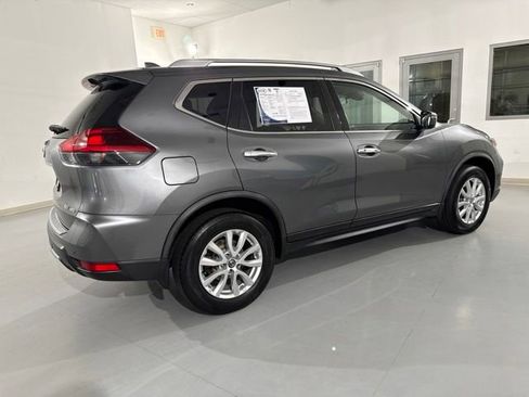Used 2019 Nissan Rogue SV AWD/4WD image 14