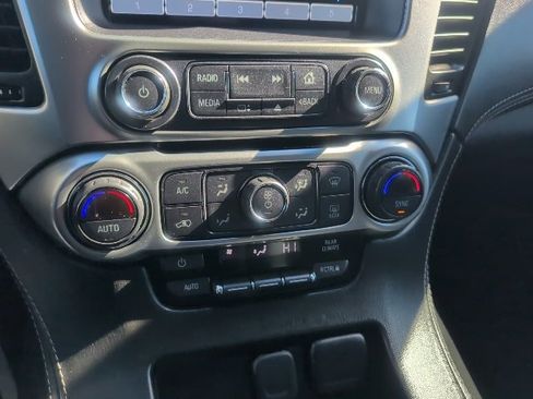 Used 2018 Chevrolet Tahoe LS image 28