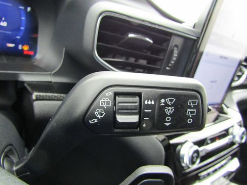 Used 2024 Ford Explorer ST w/ Equipment Group 401A AWD/4WD image 33