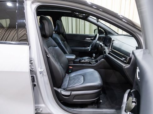 Used 2024 Kia Sportage X-Pro AWD/4WD image 11