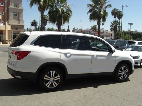 Used 2017 Honda Pilot EX-L image 16