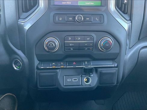 Used 2025 Chevrolet Silverado 1500 W/T w/ Trailering Package image 11