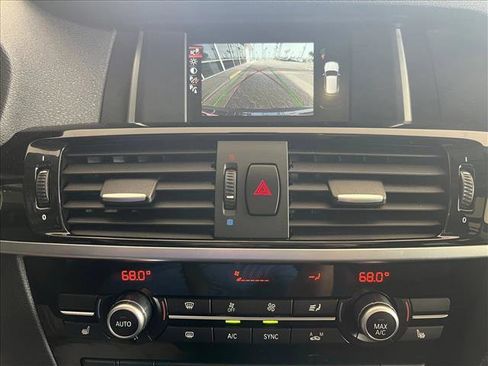 Used 2017 BMW X3 xDrive28i image 14