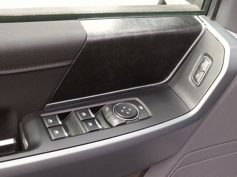 Used 2022 Ford F150 XLT w/ Equipment Group 302A High image 14