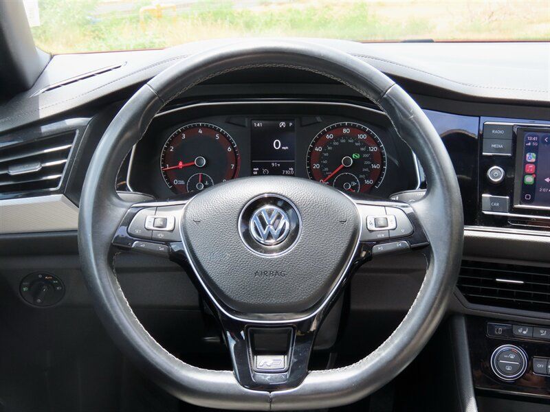 Used 2019 Volkswagen Jetta R-Line w/ R-Line Cold Weather Package FWD image 17