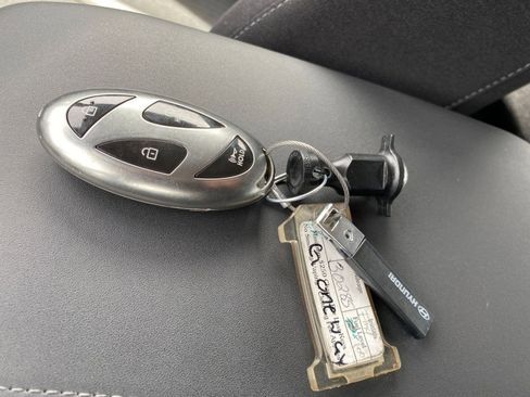 Used 2025 Hyundai Sonata SEL FWD image 21