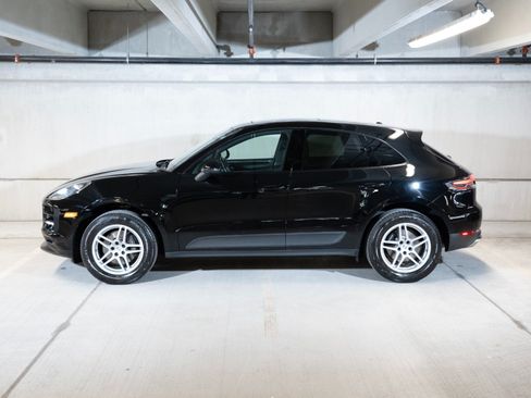 Certified 2020 Porsche Macan AWD/4WD image 2