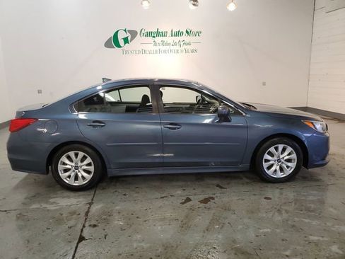 Used 2017 Subaru Legacy 2.5i Premium image 7
