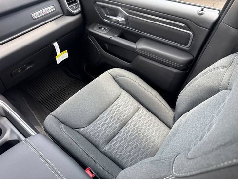 New 2026 RAM 1500 4x4 Crew Cab image 16
